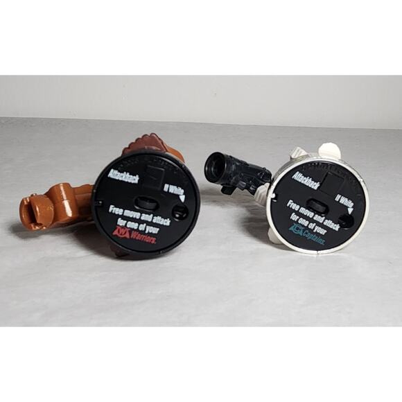 Star Wars AttackTix Figures Wookie Scout & Arc Pilot With Projectiles Pre-owned - Picture 4 of 4